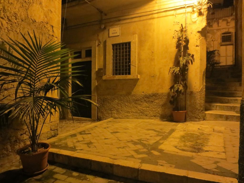 La Casa Di Giada Villa Modica Room photo